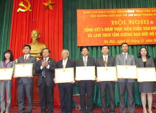Hà Nội Đẩy mạnh việc “làm theo” tấm gương đạo đức Hồ Chí Minh